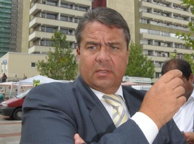 Sigmar Gabriel hat sich nicht von allen Thesen Thilo Sarrazins distanziert. (Archivbild) Gabriel