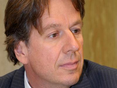 Wettermoderator Jörg Kachelmann muss sich vor dem Landgericht Mannheim wegen des Vorwurfs der Vergewaltigung verantworten. Jörg Kachelmann