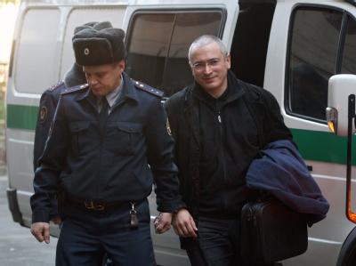 Der Ausgang des Prozesses gegen Chodorkowski gilt als Gradmesser für die Rechtsstaatlichkeit in Russland. Chodorkowski vor Gericht