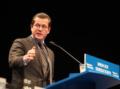 Bundesverteidigungsminister zu Guttenberg auf der Versammlung der Senioren-Union der CDU in Recklinghausen. Guttenberg