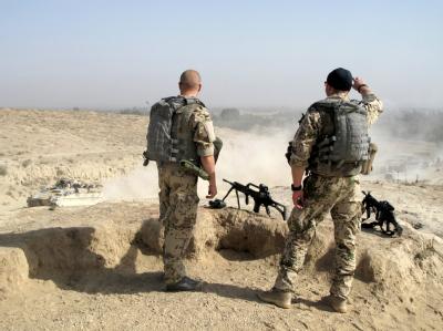 Deutsche Soldaten haben den Aufständischen eine ihrer Hochburgen genommen. Die Truppen sollen nun weiter «offensiv auf die Nester von Taliban zuzugehen». Bundeswehrsoldaten in Char Darah