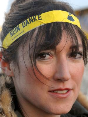 Auch Moderatorin Charlotte Roche bekennt sich zur Aktion Charlotte Roche
