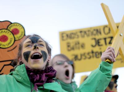 Bürgerinitiativen rechnen mit der größten Protestkundgebung seit 30 Jahren im Wendland, Castor-Transport