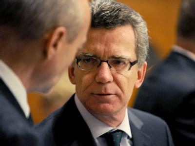 Das verdächtige Gepäckstück in Namibia soll ein Test zum Schmuggel von Bomben gewesen sein, sagte Innenminister De Maizière. De Maizière