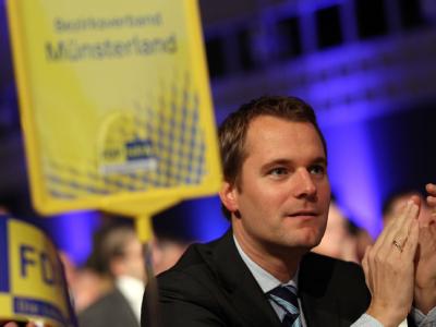 Der designierte FDP-Landesvorsitzende in NRW, Daniel Bahr, verfolgt in Dortmund den Parteitag. Daniel Bahr