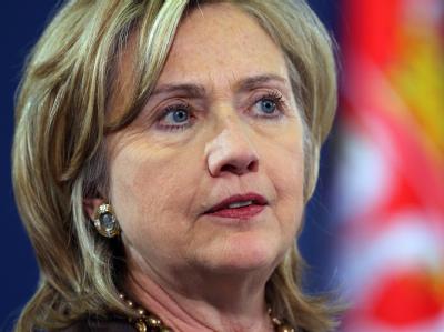 US-Außenministerin Hillary Clinton hat auch die deutsche Regierung über die Veröffentlichung vertraulicher US-Dokumente auf der Online-Plattform Wikileaks unterrichtet. Hillary Clinton