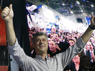 Nach der Parlamentswahl im Kosovo hat der amtierende Regierungschef Hashim Thaci den Sieg für seine PDK-Partei reklamiert. Kosovo-Regierungschef Thaci beansprucht Wahlsieg