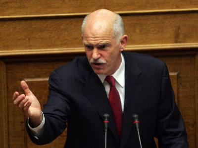 Regierungschef Papandreou bei seiner Rede zum Sparhaushalt. Papandreou