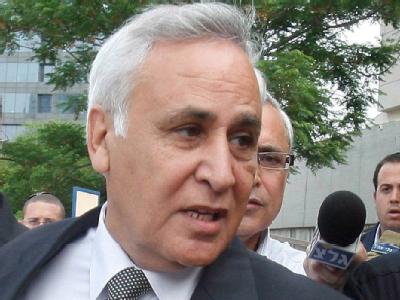 Der frühere israelische Präsident Mosche Katsav (Archivbild) ist wegen Vergewaltigung schuldig gesprochen worden. Katsav verurteilt