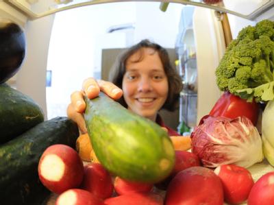 Der Vegetarierbund Deutschland beobachtet seit längerem ein gestiegenes Interesse an fleischloser Ernährung - die Mitgliederzahlen des Bunds seien 2010 um 30 Prozent gestiegen. Vegetarierbund: Vegane Ernährung sinnvolle Wahl