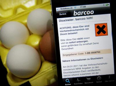 Die Barcoo-Anwendung erkennt mit Hilfe des aufgedruckten Codes, ob ein Ei von einem mit dioxinbelasteten Futtermitteln belieferten Hof stammt. App Barcoo