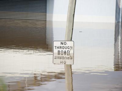 Hier geht nichts mehr: Brisbane steht im Wasser. Flut in Brisbane