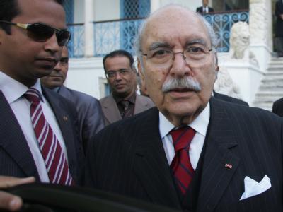 Fouad Mebazaa verlässt nach seiner Vereidigung das Parlament in Tunis. Fouad Mebazaa