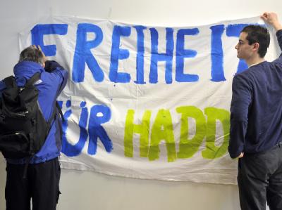 «Freiheit für Haddid»: Der 23-Jährige ist Student an der Fachhochschule Frankfurt am Main. Solidaritätsplakat