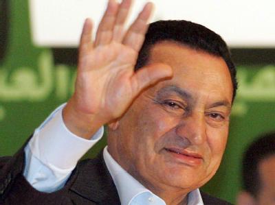 Husni Mubarak will seine Ämter nicht aufgeben. Mubarak