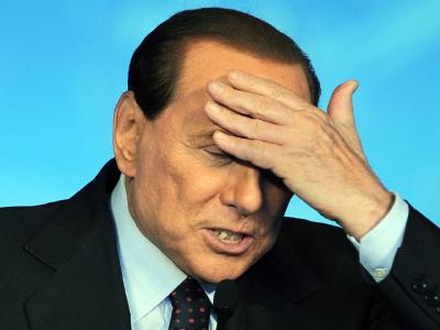 Der italienische Ministerpräsident Silvio Berlusconi im Oktober 2010 auf einem Parteitag in Mailand. Silvio Berlusconi