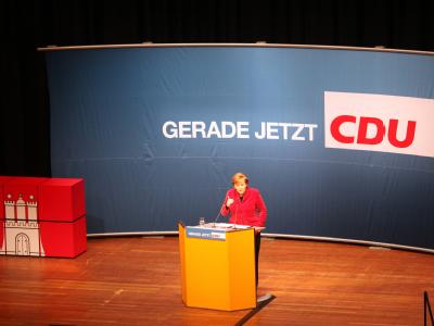 Bundeskanzlerin Angela Merkel (CDU) am Donnerstag (17.02.2011) in Hamburg beim Wahlkampfabschluss der CDU. Merkel in Hamburg