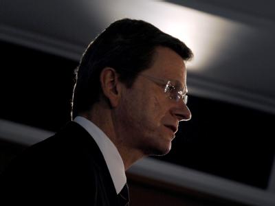 Außenminister Westerwelle hat die Gewalt gegen das protestierende Volk in dem nordafrikanischen Land scharf verurteilt. Guido Westerwelle
