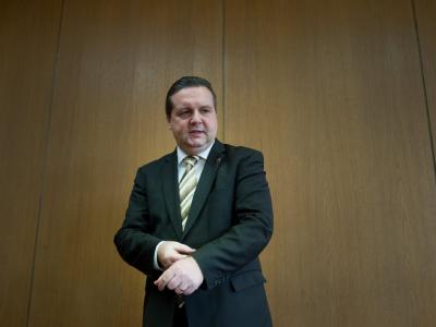 Baden-Württembergs Ministerpräsident Stefan Mappus (CDU). Die schwarz-gelbe Mehrheit steht auf der Kippe. Ministerpräsident Mappus
