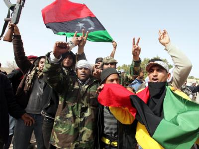 Libysche Rebellen in Ras Lanouf im Osten LIbyens. Rebellen in Ras Lanouf