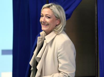 Front-National-Chefin Marine Le Pen schätzt, dass ihre Partei in einigen Regionen auf knapp 40 Prozent der Stimmen kam. Le Pen