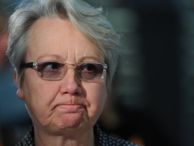 Bundesbildungsministerin Annette Schavan (CDU) gibt nach den ersten Prognosen ein Interview in der Parteizentrale in Berlin. Schavan