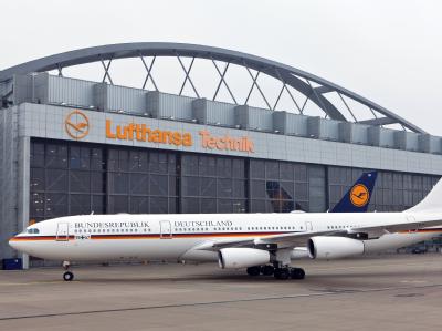 Kanzlerin und Minister sind künftig bei Fernreisen nicht mehr auf klapprige Oldtimer angewiesen. Foto: Lufthansa Technik/Jan Brandes Airbus A340
