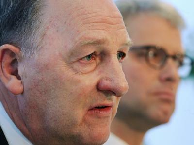 Der Vorsitzende der Reaktorsicherheitskommission, Rudolf Wieland (l.), mit Bundesumweltminister Norbert Röttgen (CDU). Rudolf Wieland