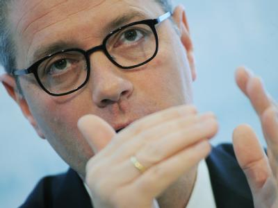 Bundesumweltminister Norbert Röttgen (CDU) bei einer Pressekonferenz. Norbert Röttgen