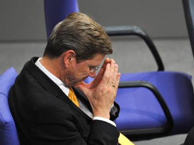 Außenminister und Vizekanzler Guido Westerwelle (FDP) am 30.09.2010 im Plenarsaal des Bundestages. Westerwelle