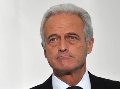 Bundesverkehrsminister Peter Ramsauer legte bisher sein Augenmerk auf das Thema Bahn und vernachlässigte den Radverkehr. Verkehrsminister Ramsauer