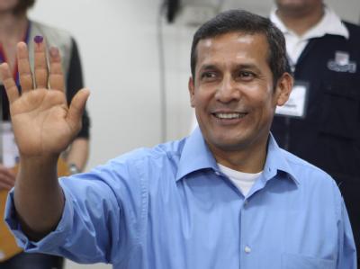 Der Linksnationalist Ollanta Humala hat bei der ersten Runde der Präsidentenwahl in Peru die meisten Stimmen erzielt. Peru Presidential elections