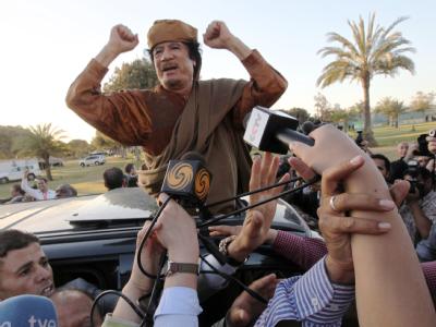 Gaddafi droht möglichen humanitären Hilfskräften. (Archivbild) Gaddafi