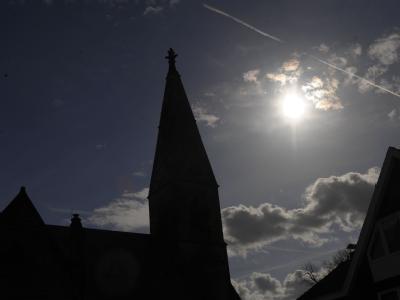 St. Laurentius in Langelsheim im Stadtteil Astfeld: In der Kirche wurde für die zwei getöteten Kinder ein Trauergottesdienst abgehalten. Trauergottesdienst um getötete Kinder
