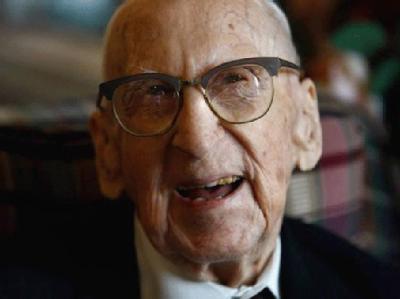 Walter Breuning gehörte zu den wenigen Menschen, dessen Leben in drei Jahrhunderte hineinreichte. Ältester Mann der Welt gestorben