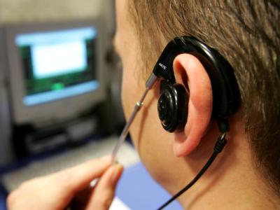 Ein streng religiöser Callcenter-Agent hat sich vor dem Landesarbeitsgericht Hamm vergeblich gegen seine Kündigung gewehrt. Callcenter