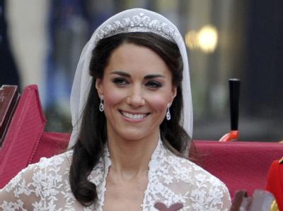 Kate schafft mit ihren Hochzeitsideen ein echtes Markenzeichen: Sie kombiniert Tradition mit Moderne. Die Herzogin von Cambridge