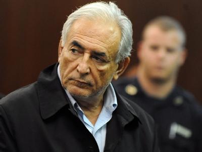 Sein Sex-Leben hat nicht nur die Karriere des früheren IWF-Chefs Dominique Strauss-Kahn zerstört, sondern bringt ihn weiter juristisch in Bedrängnis. Foto: Andrew Gombert/Archiv Strauss-Kahn