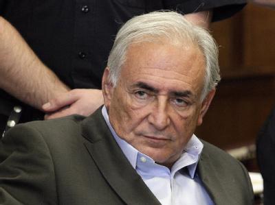 Dominique Strauss-Kahn darf das Gefängnis auf Kaution und unter strengsten Auflagen verlassen. Dominique Strauss-Kahn