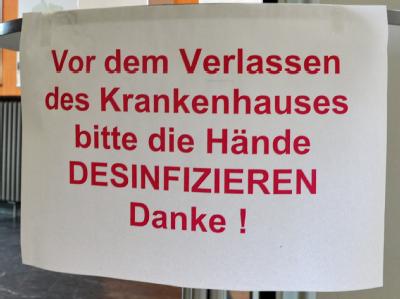 Sicherheitshinweis in einem Krankenhaus. Sicherheitshinweis