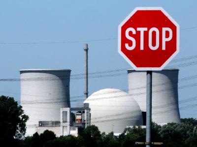 An diesem Montag verabschiedet das Bundeskabinett das Gesetzespaket zur Energiewende mit einem Atomausstiegskonzept. Atomkraftwerk