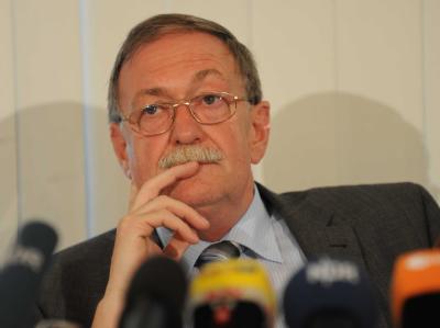 Niedersachsens Landwirtschaftsminister Gert Lindemann: «Sehr deutliche Spur für die Infektionsquelle.» Gert Lindemann