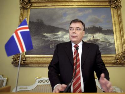 Wegen grober Pflichtverletzung durch Untätigkeit unmittelbar vor der Finanzkrise steht Islands Ex-Ministerpräsident Geir Haarde in Reykjavik vor Gericht. (Archivbild) Islands Ex-Ministerpräsident