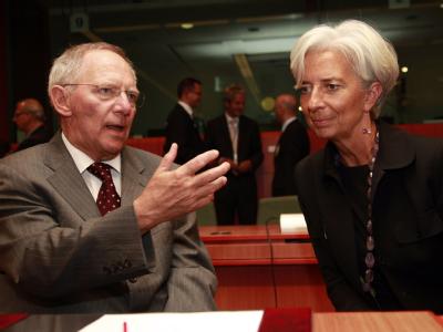 Bundesfinanzminister Wolfgang Schäuble und seine französische Amtskollegin Christine Lagarde in Brüssel Schäuble und Lagarde