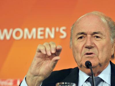 FIFA-Präsident Joseph Blatter: «Wir sind in der FIFA etwas verspätet in den Frauenfußball eingezogen.» Blatter