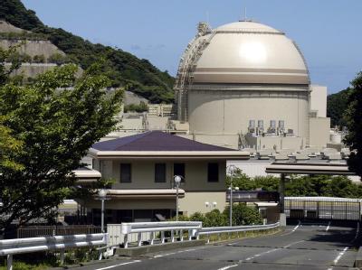 Nach der Abschaltung eines der Vier Blöcke des Atomkraftwerkes Ohi, drohen in Japan erneut Stromengpässe. Atomkraftwerk Ohi