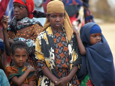 Somalische Kinder im Flüchtlingscamp Dolo Ado. Das dritte, erst vor wenigen Wochen eröffnete Flüchtlingslager in Äthiopien für die Dürre-Opfer aus Somalia, ist bereits überfüllt. Flüchtlingscamp in Äthiopien