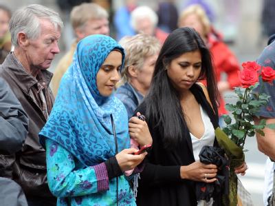 «Ein multikulturelles Land oder ein norwegisches Land mit hier lebenden Ausländern?» Trauer in Oslo