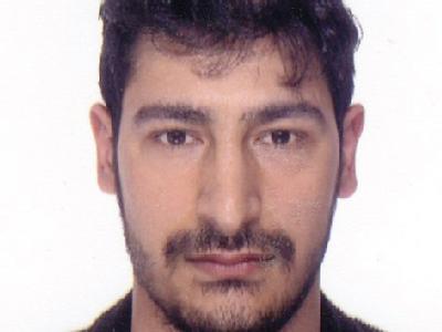 Das neue Fahndungsfoto der Polizei zeigt den unter Mordverdacht stehenden Mehmet Yildirim aus Berlin. Die Fahndung nach dem mutmaßlichen Täter läuft auf Hochtouren. Fahndungsfoto
