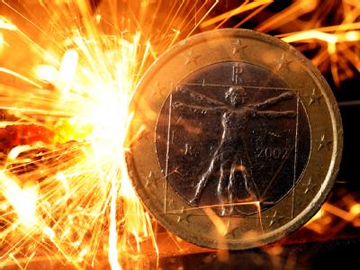 Bei den Ein-Euro-Jobs wird gekürzt: Im sogenannten Eingliederungstitel, der auch die Ein-Euro-Jobs finanziert, wird von 5 Milliarden im vergangenen Jahr auf 3 Milliarden für 2014 reduziert. Euro